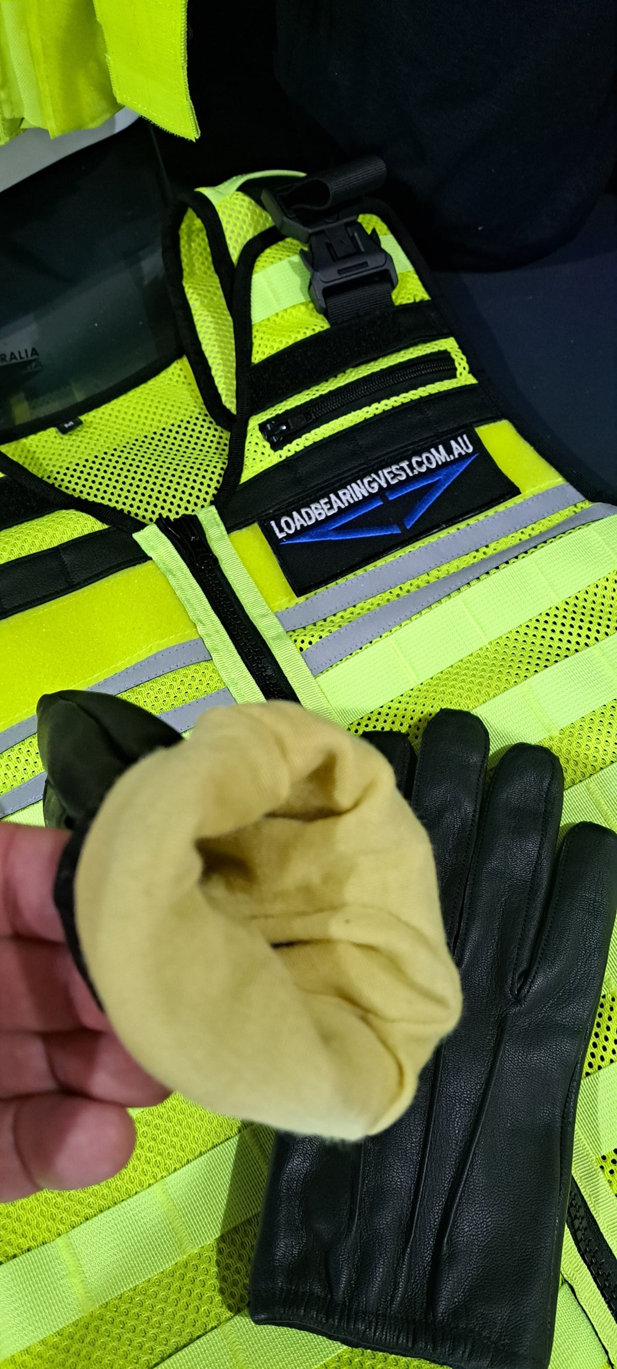 CONCEPT SEARCH-TEC CUT RESISTANT GLOVES