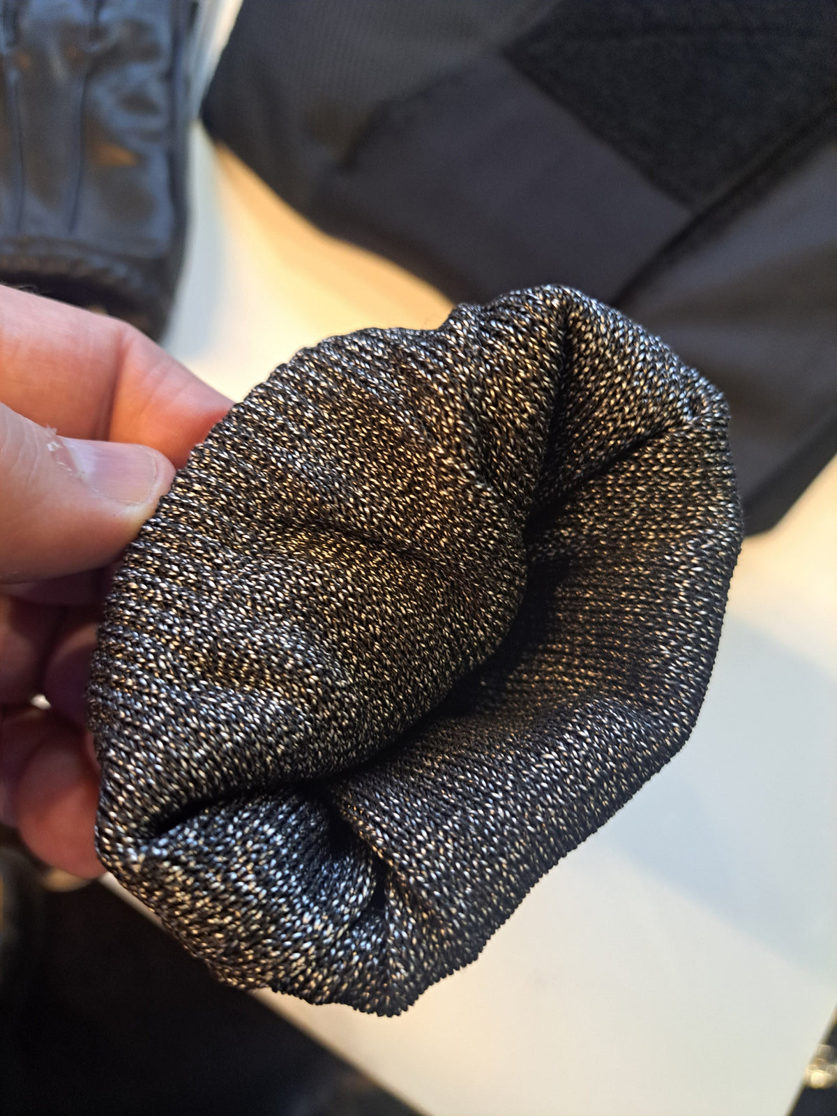 CONCEPT SEARCH-TEC CUT RESISTANT GLOVES